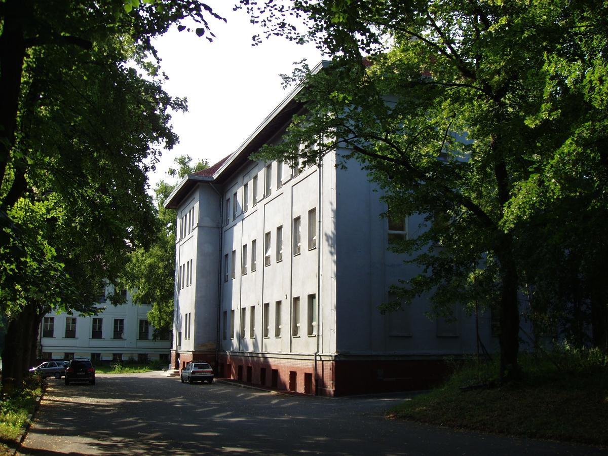Hostel Valtice Exteriör bild